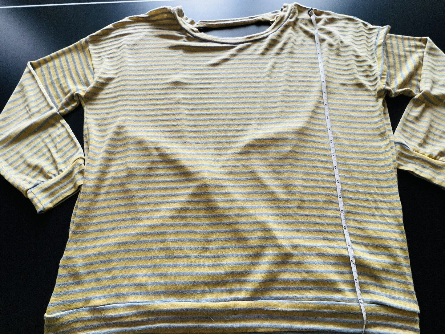 BLU PEPPER Women's Sweater Sz L Yellow w/Gray Stripes Open on Back