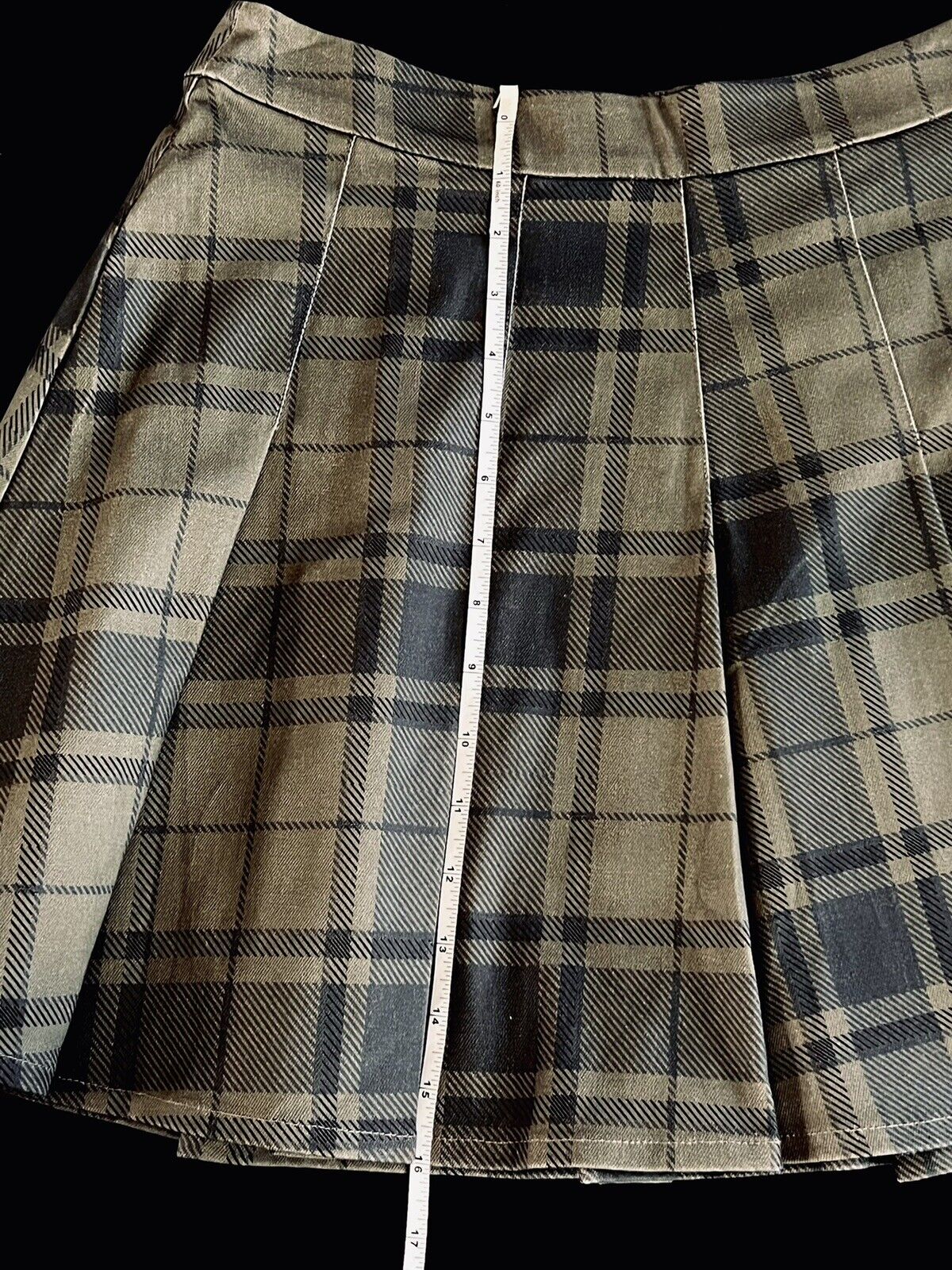 We wore what Women's Skirt Size M Green Plaid $98 MSRP