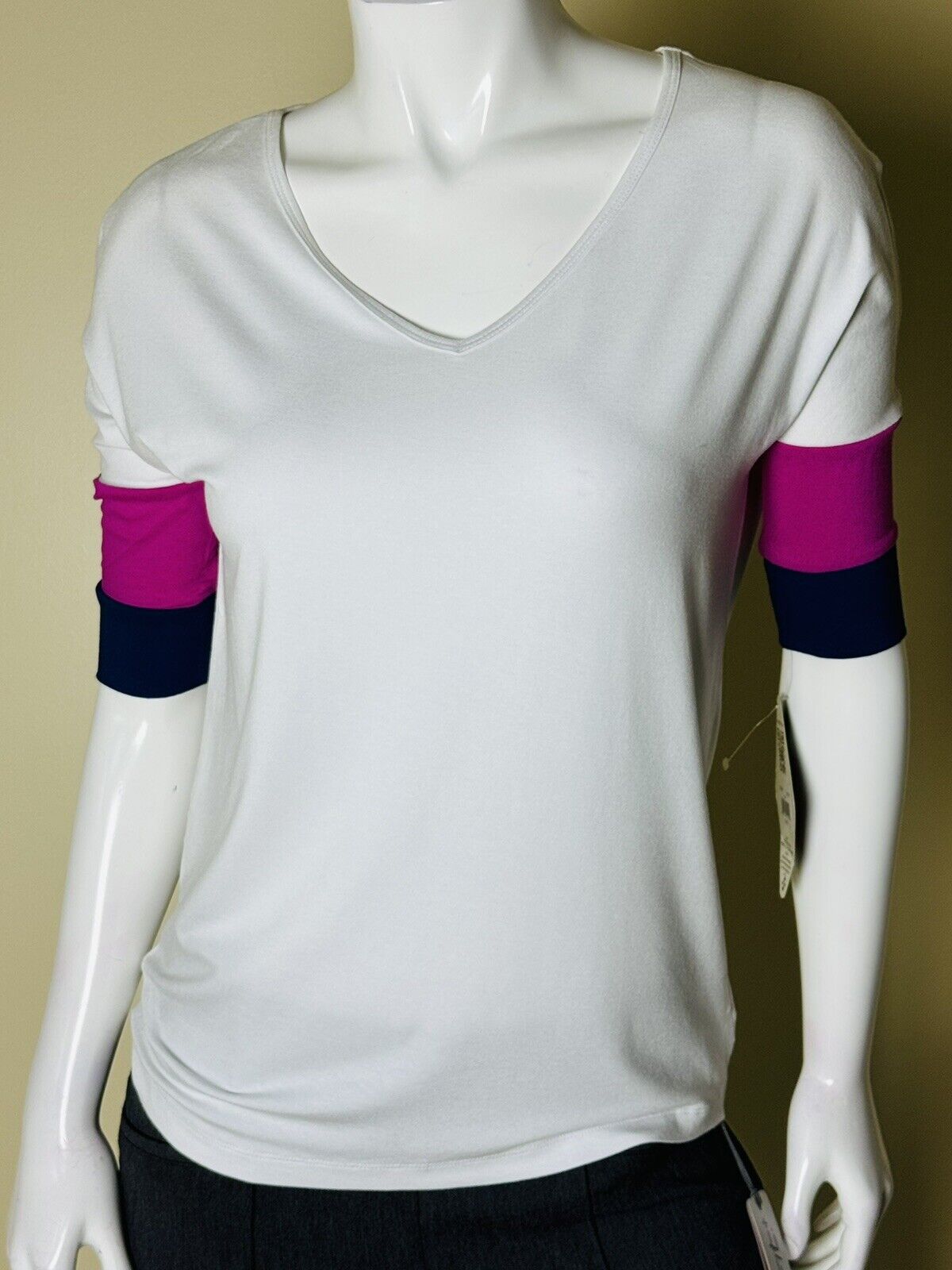 JOFIT Women's Golf Shirt/ Top Size M.   (02)