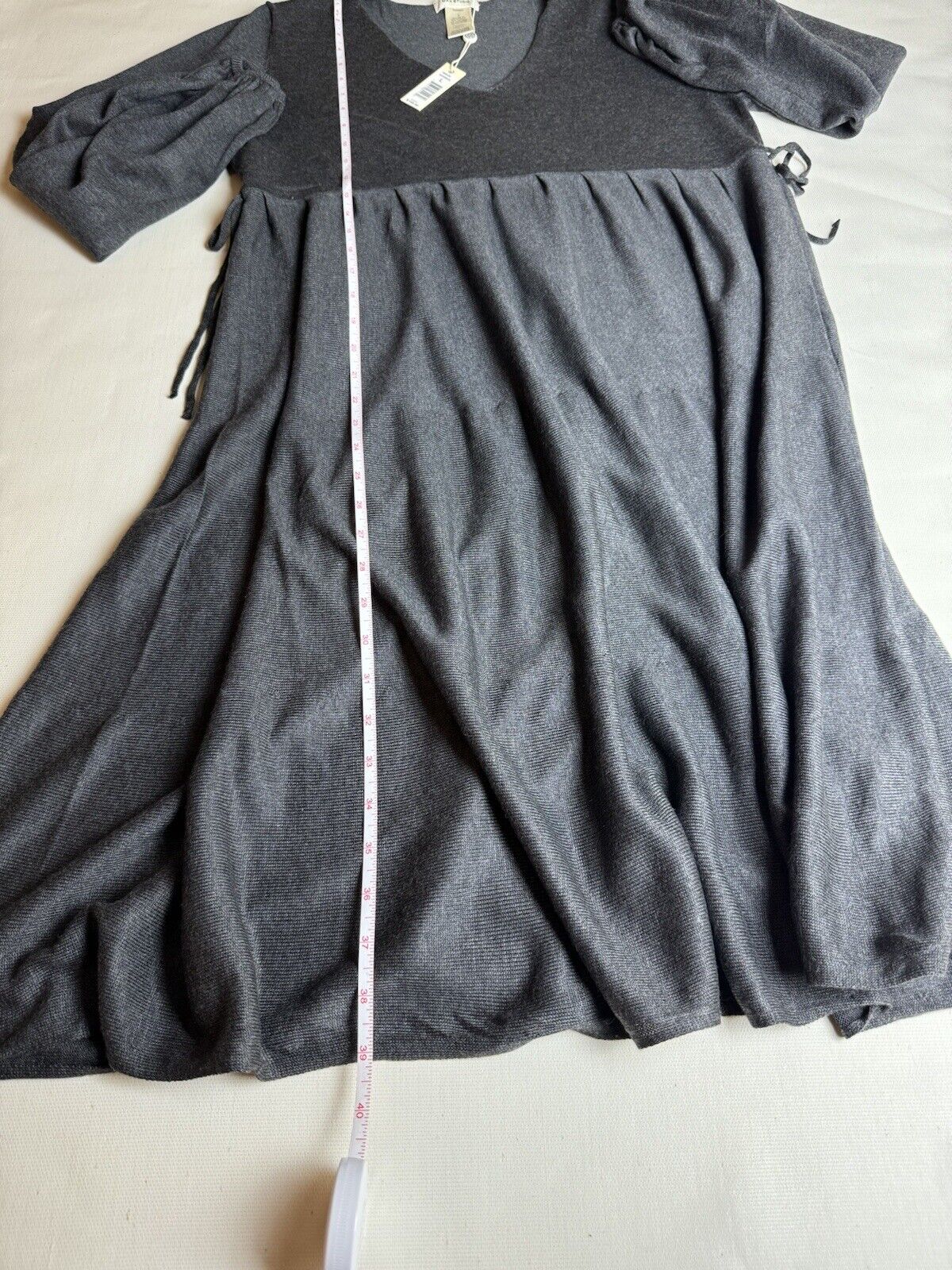 Max Studio Long Sleeves Gray Maxi Dress Sz L. (70)