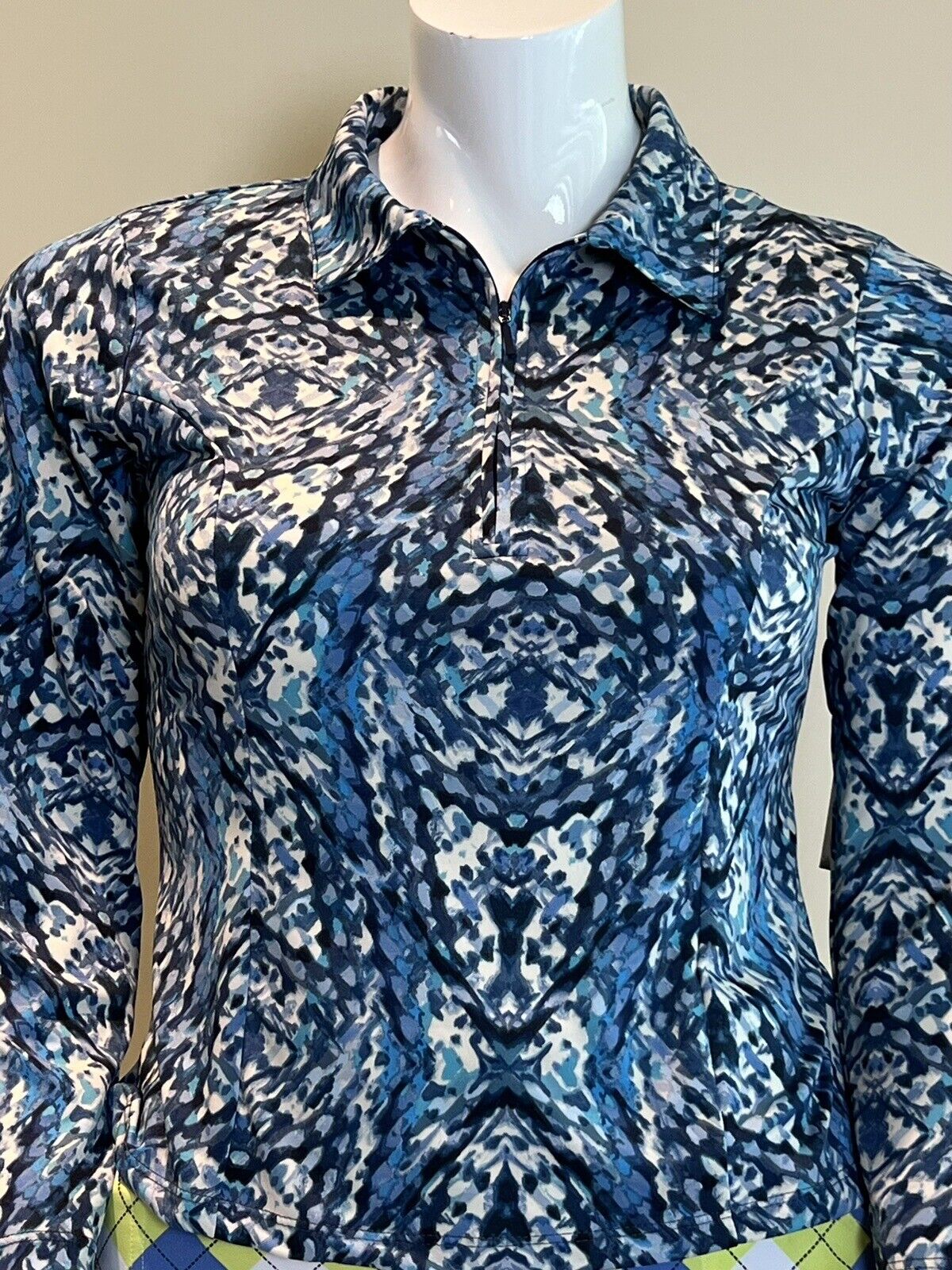 UBU ON THE GREEN Women’s Long Sleeves Golf Shirt Size L Blue