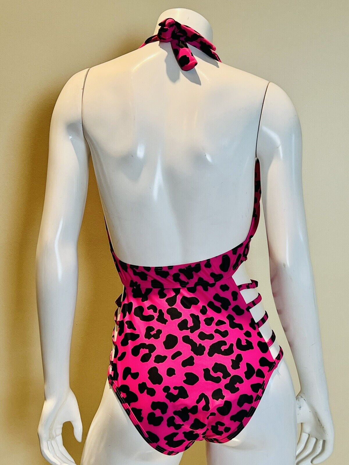 Aqua Eve Women’s Bathing Suit Pink Black Leopard Swimwear Size M (6)