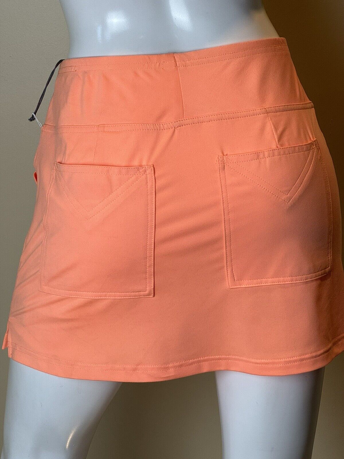 Puma Women’s Golf Skirt Sz S Orange.   (44)