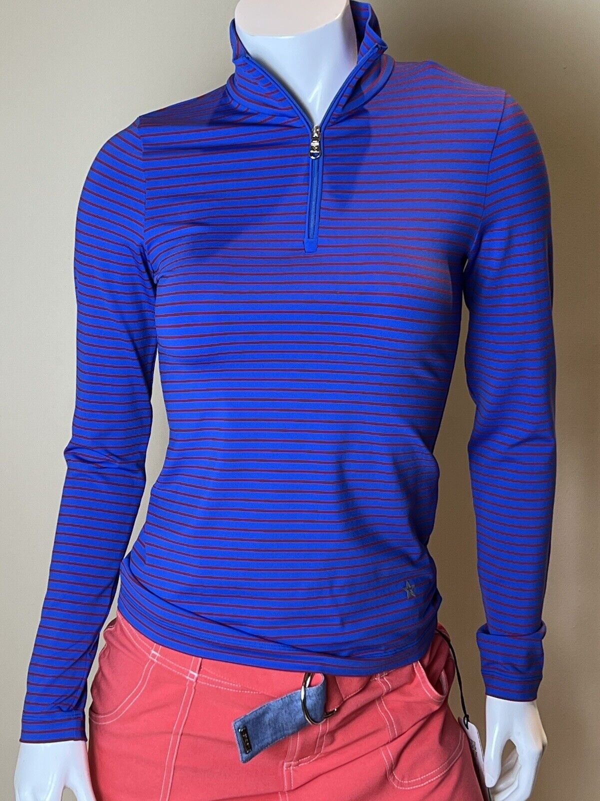 Lohla Sport Ladies Sz XS Golf Sweatshirt Blue W/Red Stripes.  (51)