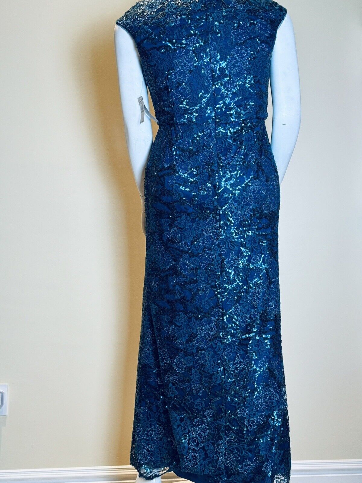 ALEX EVENINGS Size 14P  Long Dress Blue Sequin Embroidery Sleeveless